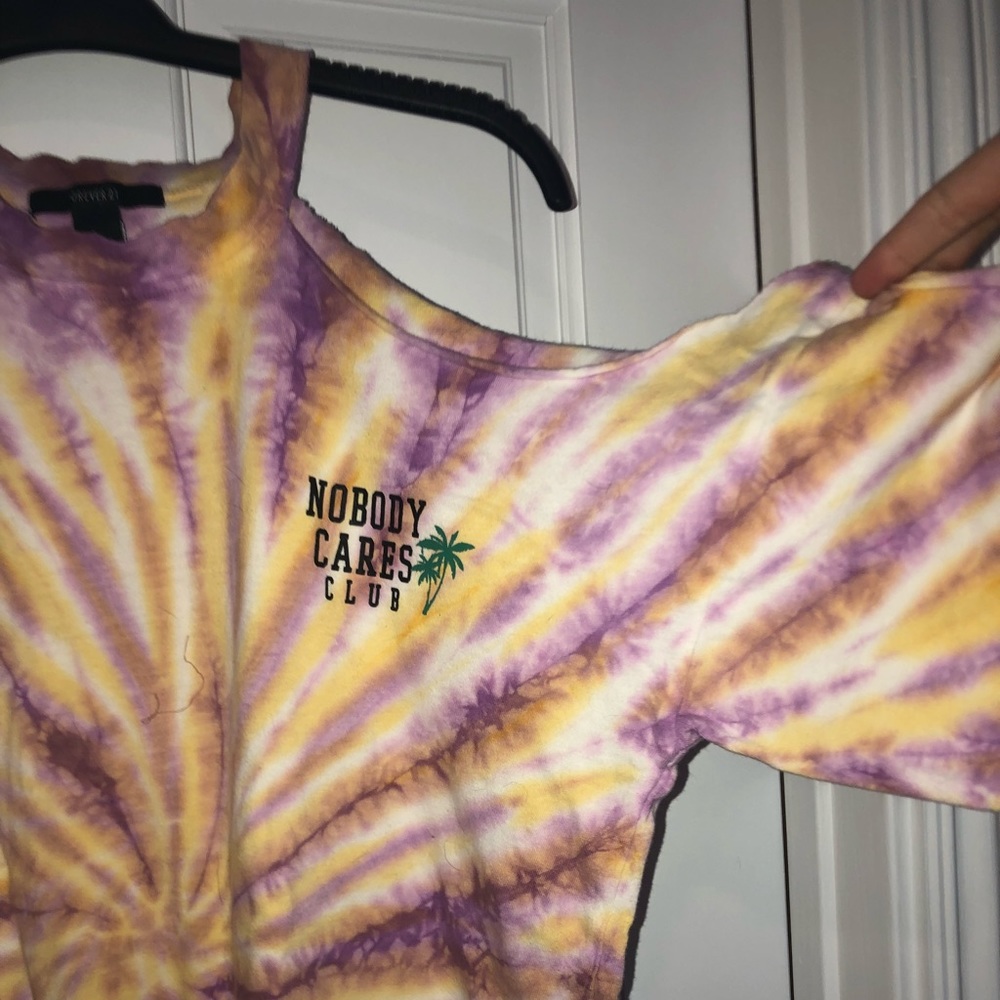 Tie Dye Off Shoulder Size Small Forever 21 T-Shirt - Picture 5 of 8
